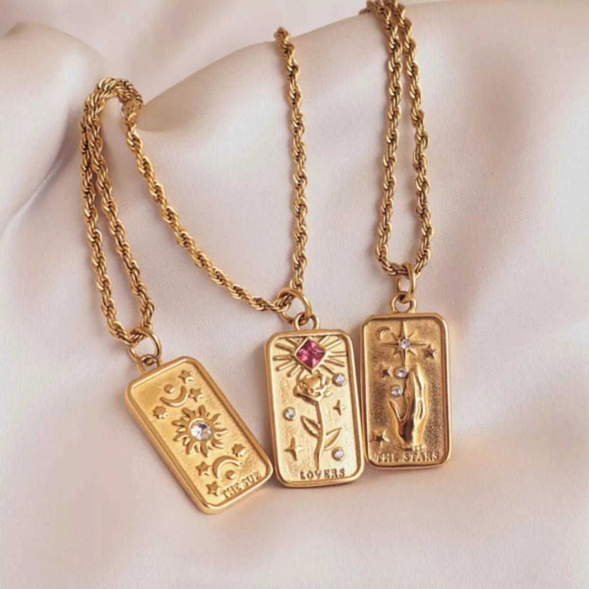 18K Gold - Plated Tarot Card Necklace - Goddess Vibes
