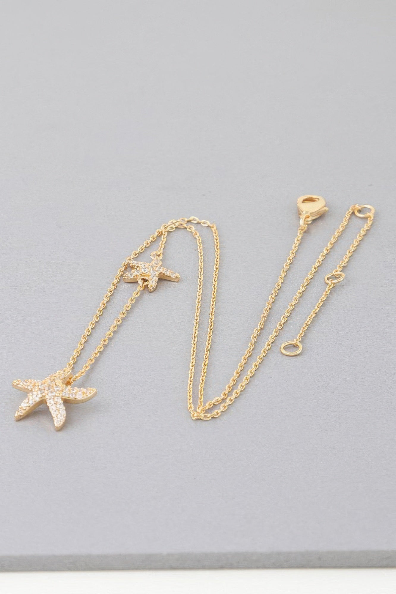 Bejeweled Starfish Necklace - Goddess Vibes