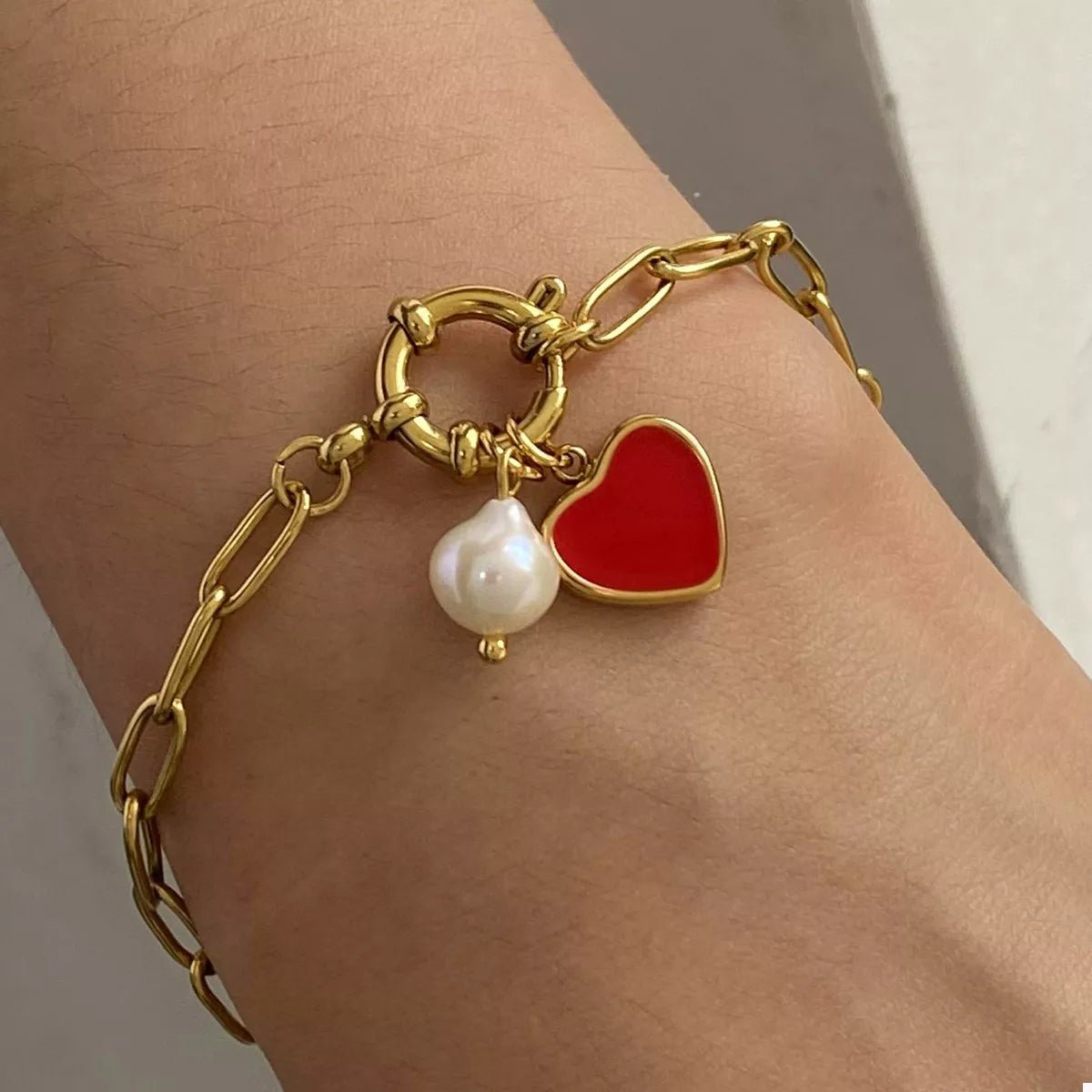 18K Gold - Plated Heart Charm Bracelet - Goddess Vibes