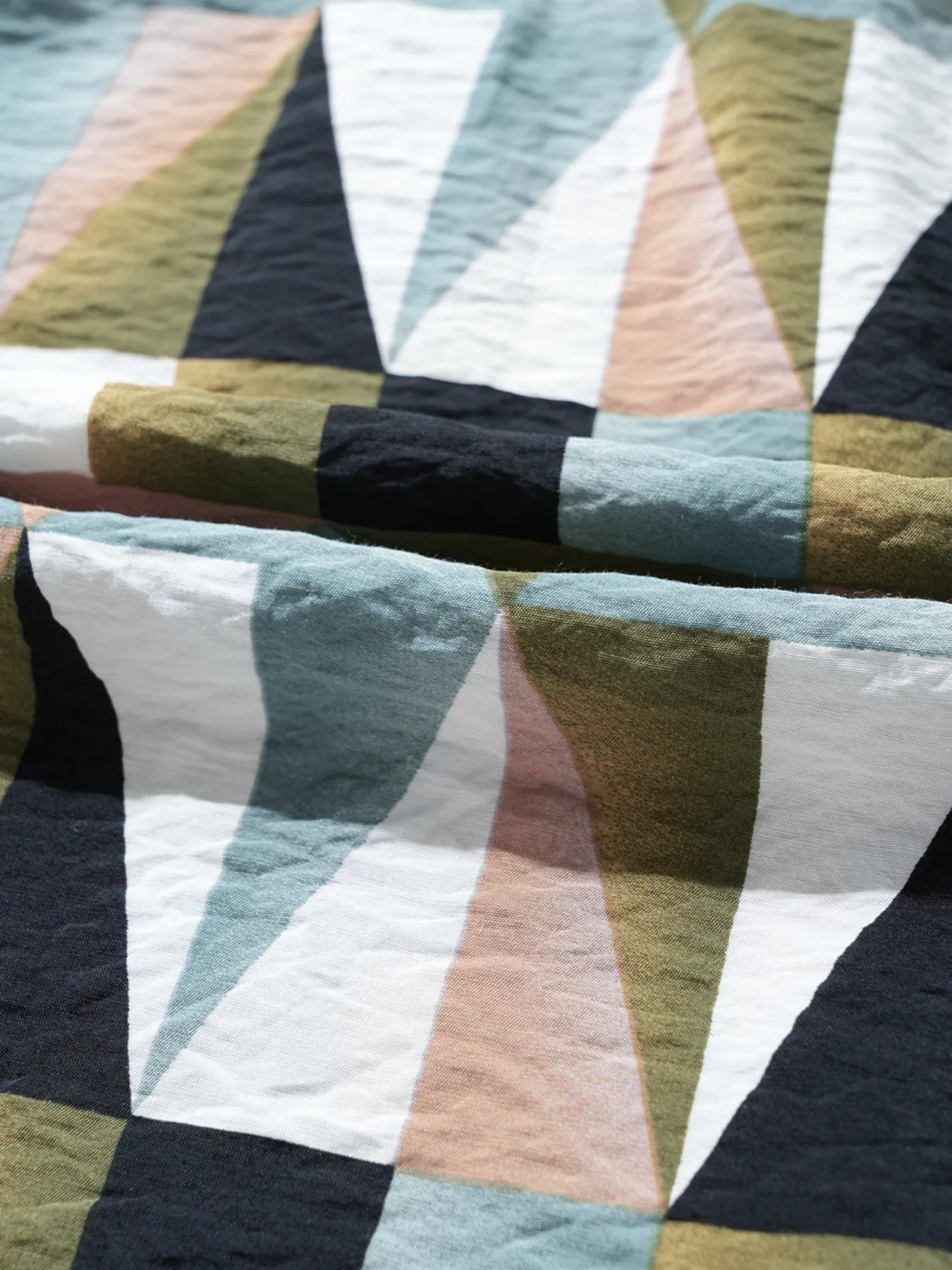 Geometric Print Buttoned Balloon Sleeve Loose Fit Shirt - Goddess Vibes