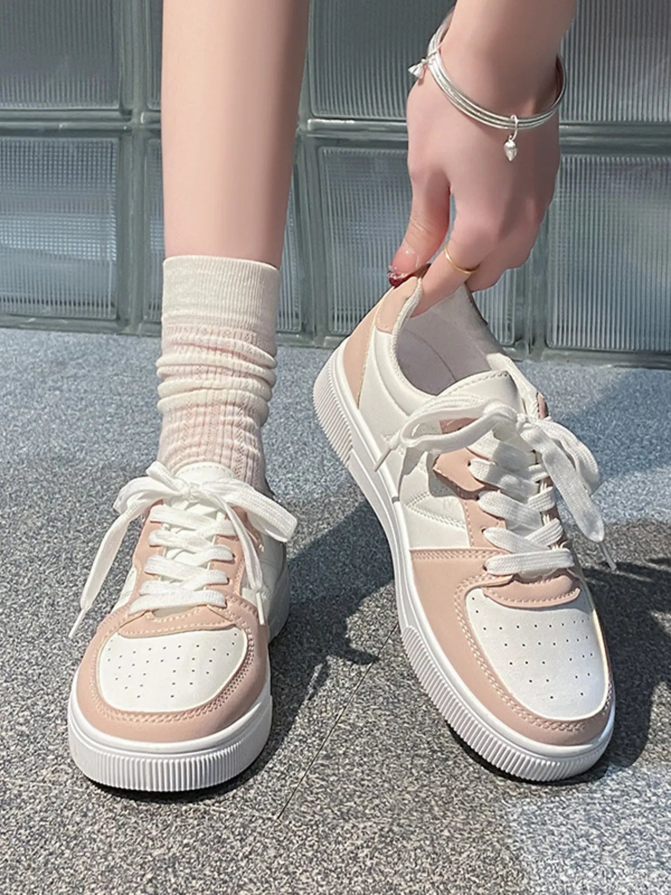 Lace Up Round Toe Sneakers - Goddess Vibes