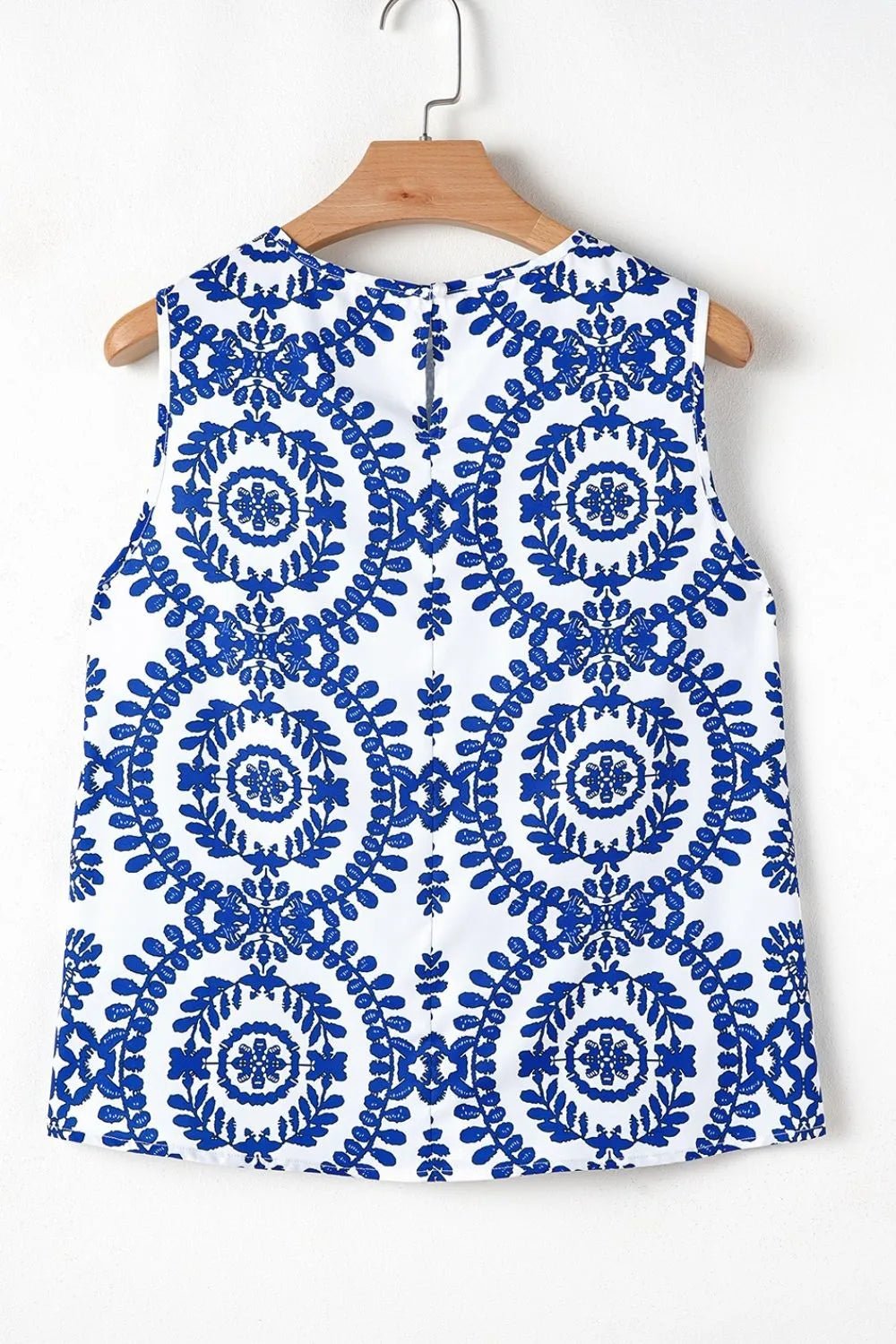 Printed Crew Neck Sleeveless Top - Goddess Vibes
