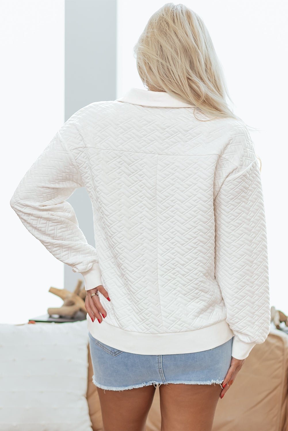 White Textured Pocketed Collared V Neck Pullover Sweatshirt - Goddess Vibes